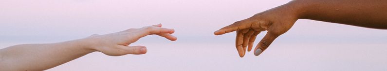 Hands-banner-795x147